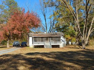 196 Moore St, Childersburg, AL 35044