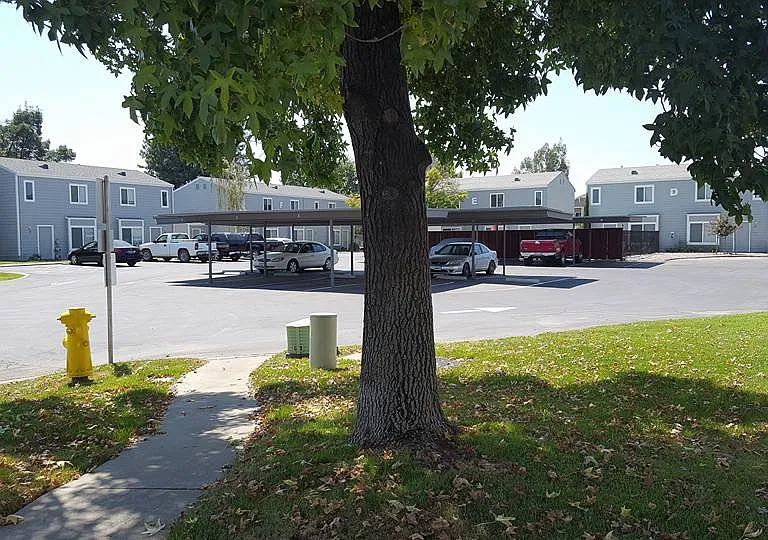 127 Villa Ct #6 — Photo 41