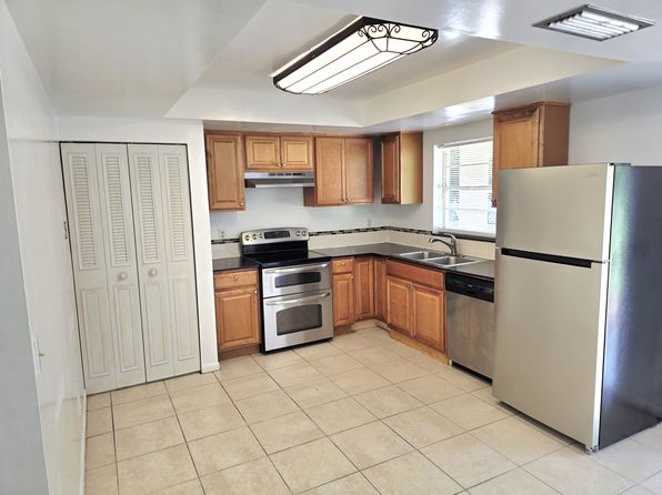 2323 Florida Blvd APT A