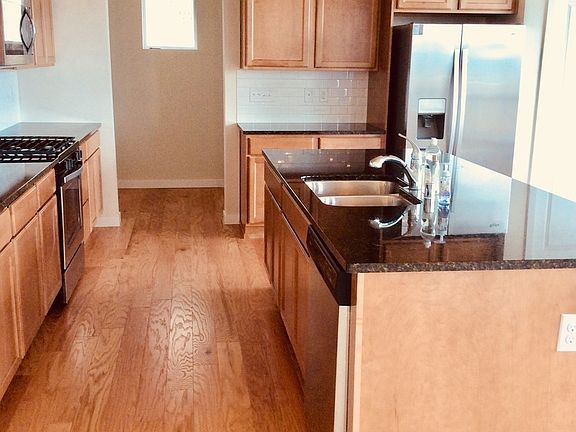 3rd image of 34020 SE Satterlee St