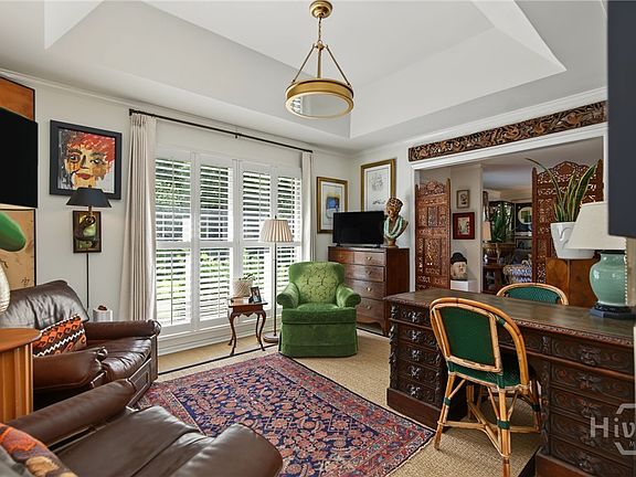 5th image of 20 Hemingway Circle