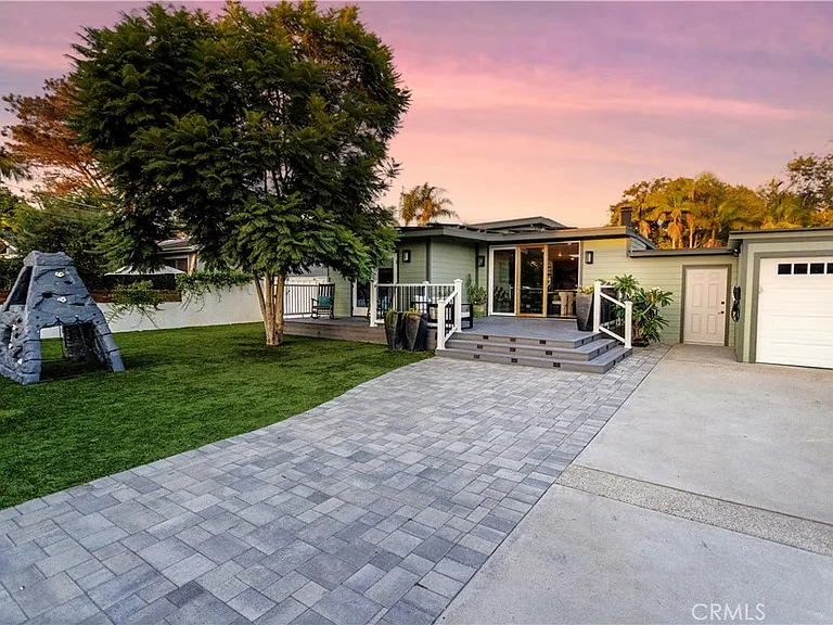 1753 Wilstone Ave — Photo 3