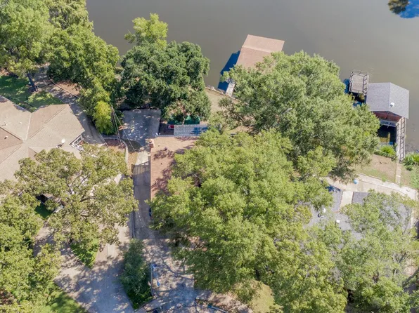 2407 Lakecrest Dr, Shreveport, LA 71109