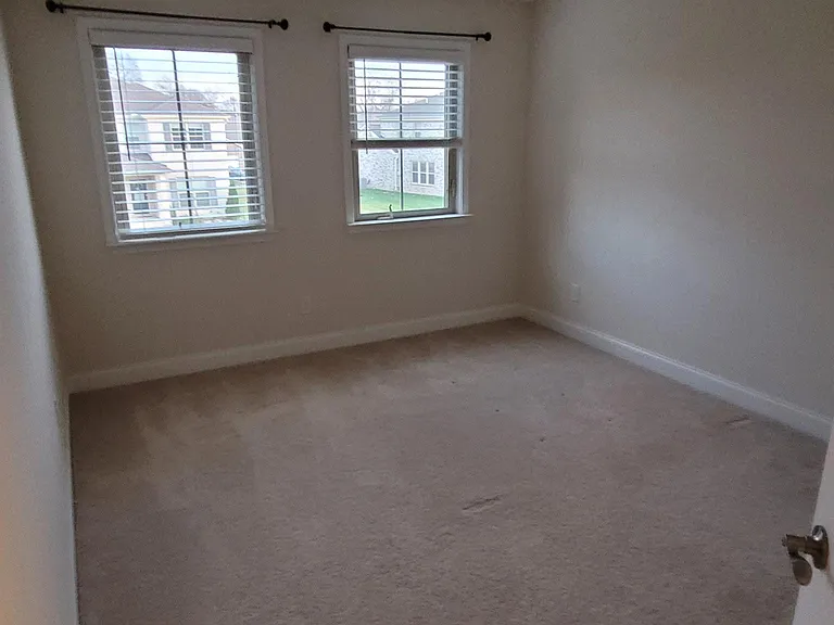 113 Wynfield Blvd — Photo 31