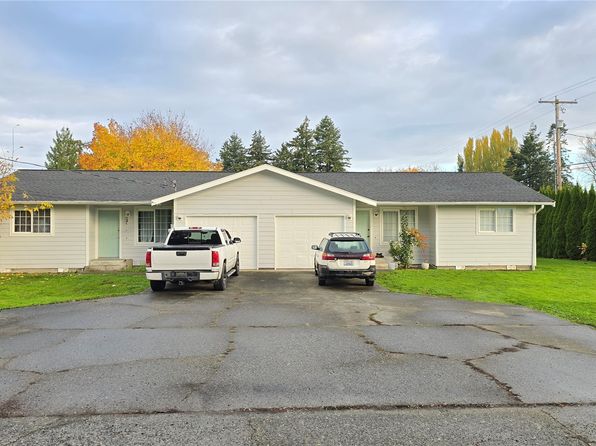 102 Hayes St, Nooksack, WA 98276
