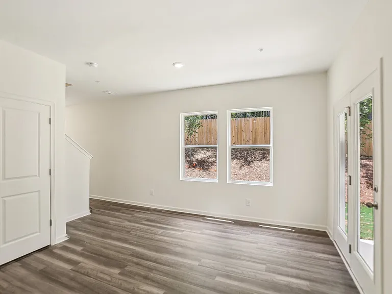 2562 Grey Hawk Dr — Photo 13