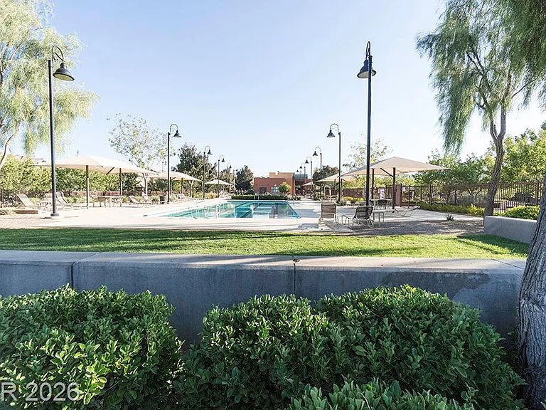 2321 Teatro Ave — Photo 32