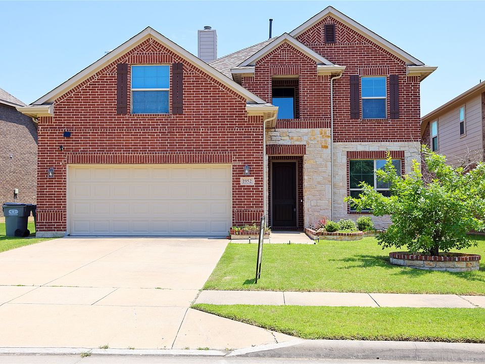 1st image of 1952 Sunny Side Dr