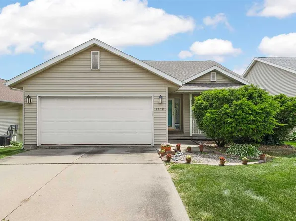 2106 13th St, Coralville, IA 52241