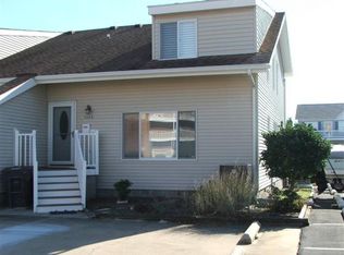 725 Mooring Rd, Ocean City, MD 21842