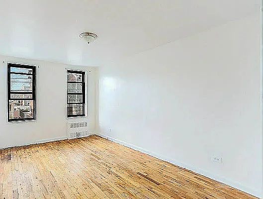 4th image of 180 Beach 117 St #3A