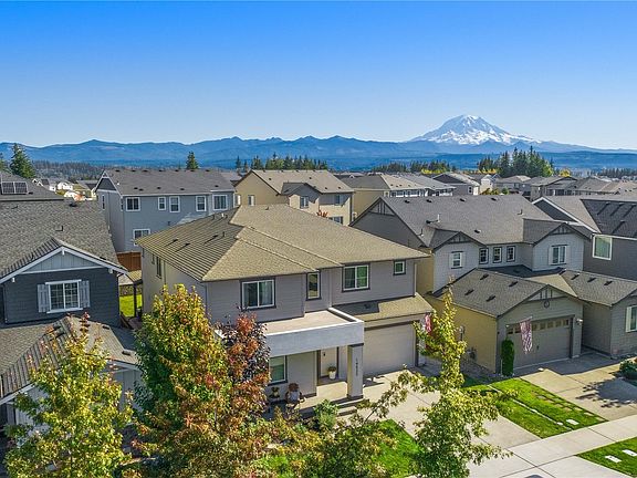 3rd image of 14533 200th Avenue E