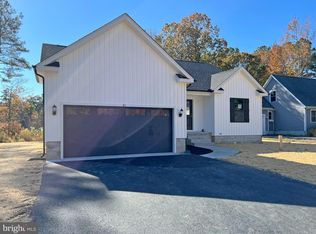 41 Lake Shore Dr, Lewes, DE 19958