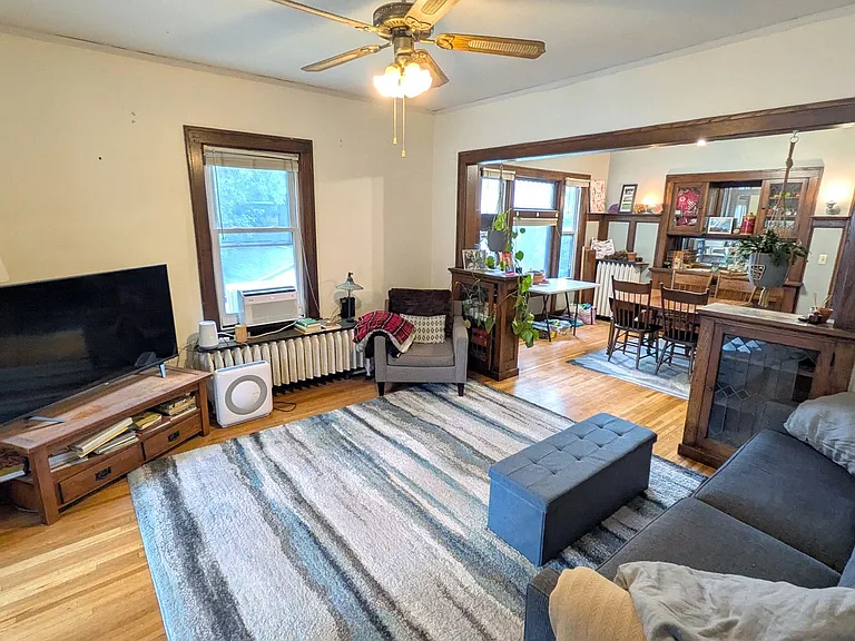67 Bedford St SE #3 — Photo 3