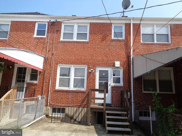 2245 Graythorn Rd — Photo 30