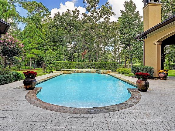4th image of 32703 Green Bend Ct