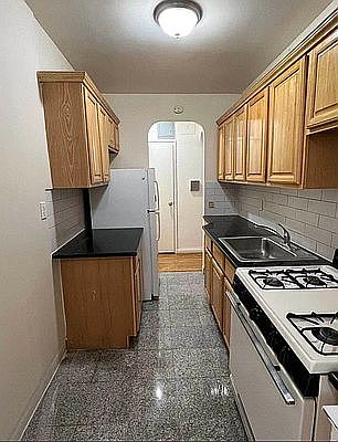 4th image of 66-20 Wetherole St #22