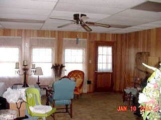 5th image of 1023 E Montague Ave