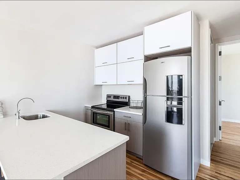 314 52nd St #3B — Photo 1