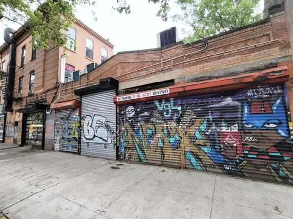 577 Decatur St, Brooklyn, NY 11233