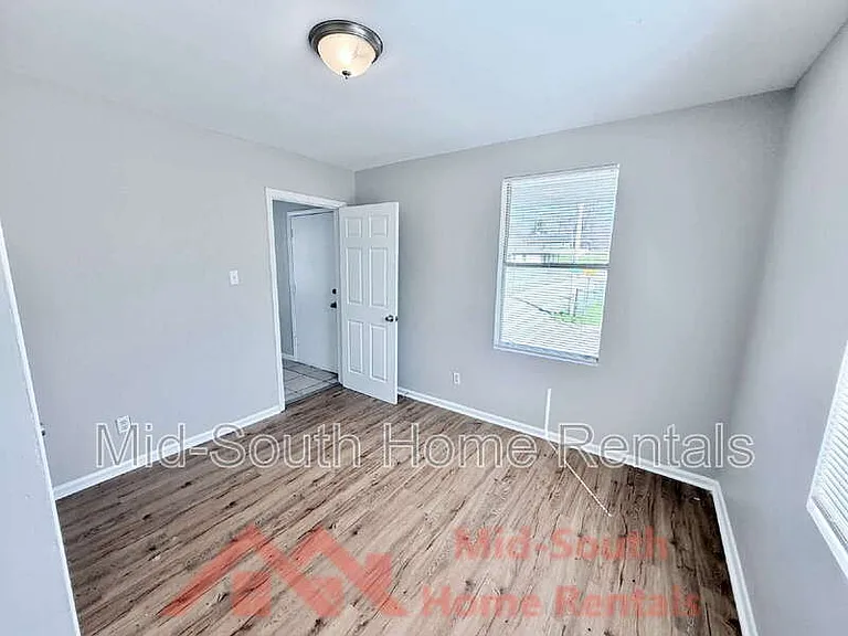 1549 Patton St — Photo 19