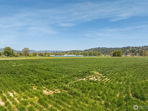 4th image of 0 Whalen