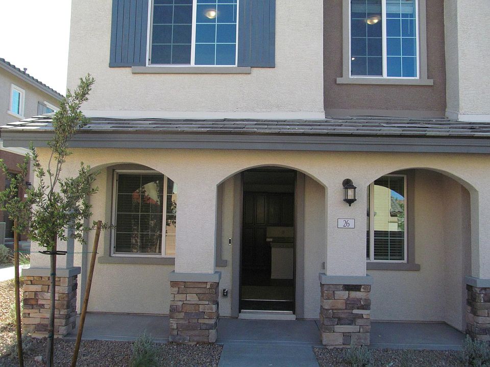 1st image of 20 Barbara Ln Building 5-26