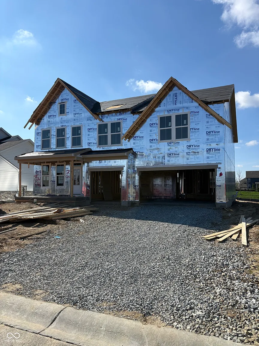 15387 Clearstream Dr photo 1