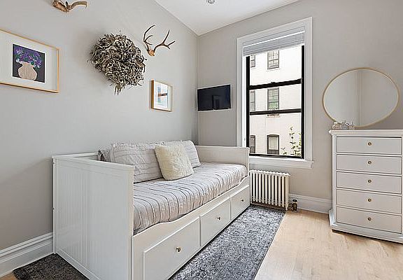 5th image of 14 Butler Pl APT 74