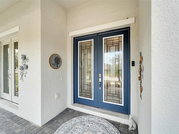 4th image of 618 Manns Harbor Dr