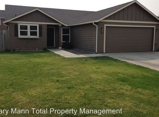1349 E Raymond, Moses Lake, WA 98837