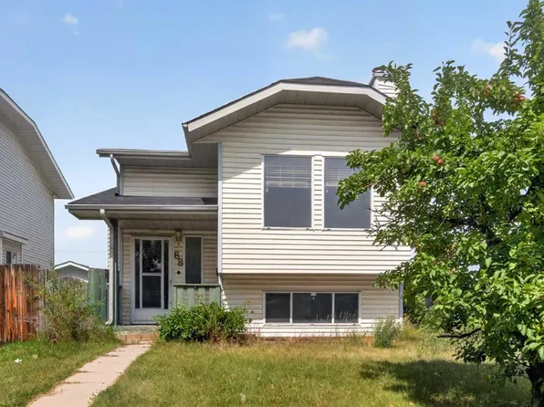68 S Erin Park Dr SE, Calgary, AB T2B 2Z9
