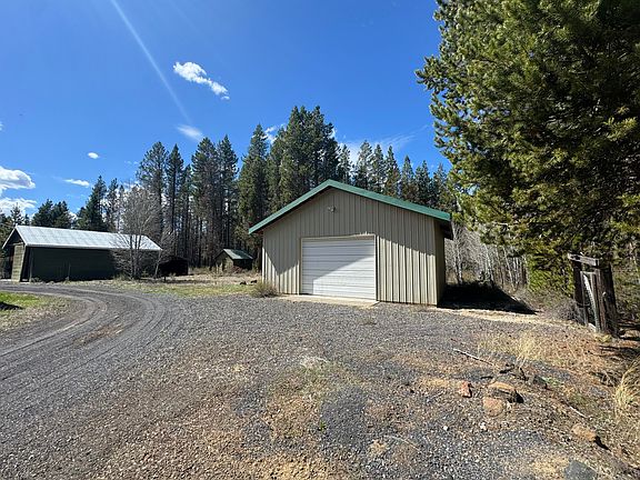 3rd image of 135744 Highway 97 N