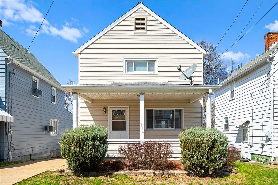 1714 Davidson St photo 1