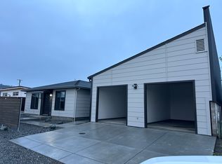 2771 Thomas St #A, Fortuna, CA 95540