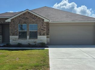 202 Rearden Blvd, Jarrell, TX 76537