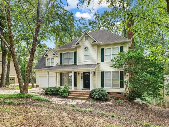 109 Deer Spring Ln, Simpsonville, SC 29680