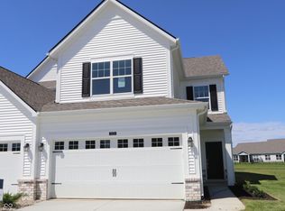 10624 Mangrove Dr, Indianapolis, IN 46239