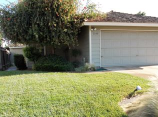1340 E Ferguson Ct, Visalia, CA 93292