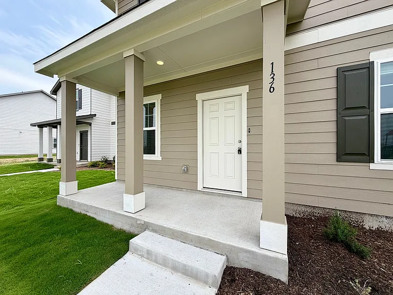 136 Mullen Way — Photo 3