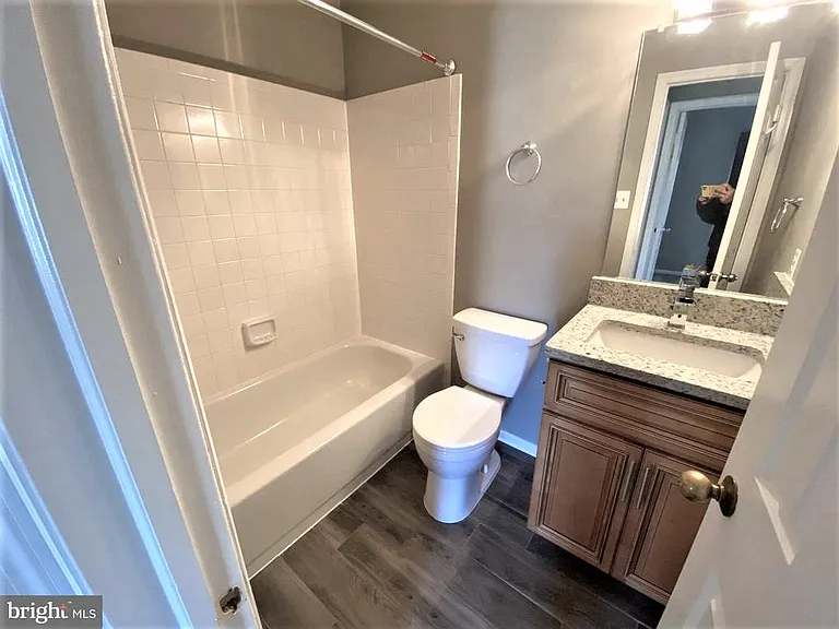 6183 Wellington Commons Dr — Photo 20