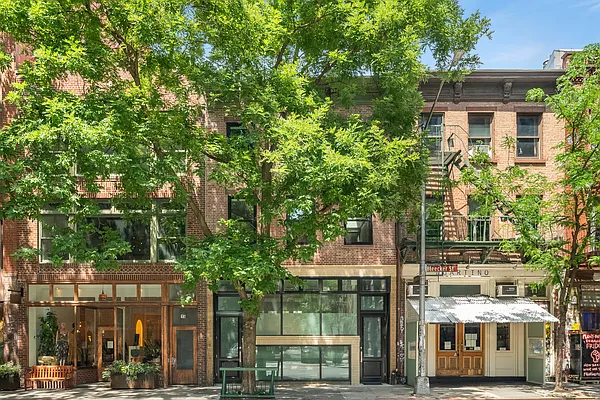 Rented by Douglas Elliman | media 20