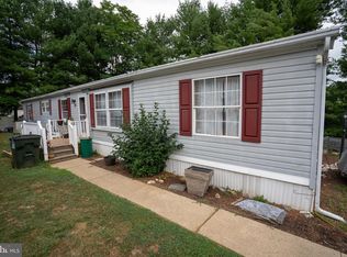 100 Springfield Ct, Lancaster, PA 17603