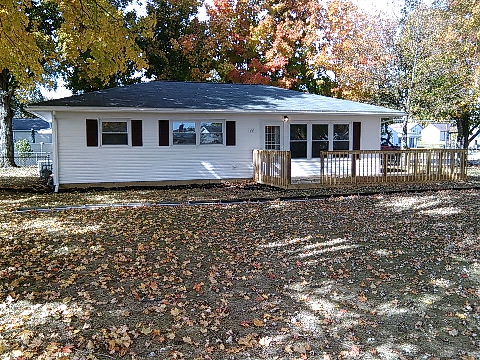 1st image of 44 Longfellow Dr
