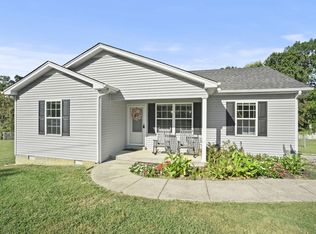 1016 Larkspur Meadows Ln, Portland, TN 37148
