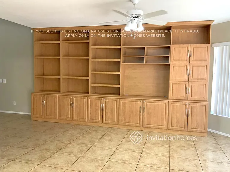 606 W McRae Dr — Photo 2