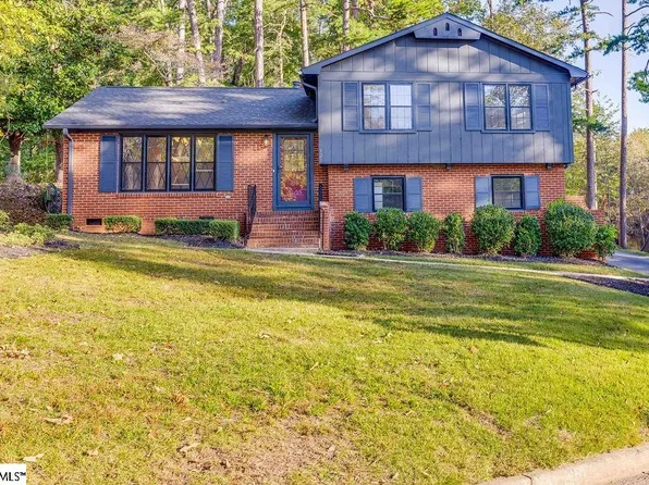 121 Normandy Ave, Spartanburg, SC 29301