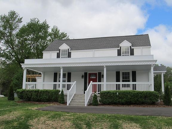 2nd image of 207 W Gilmer Park