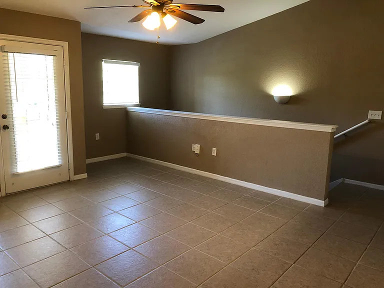 7424 Vista Way #206 — Photo 9