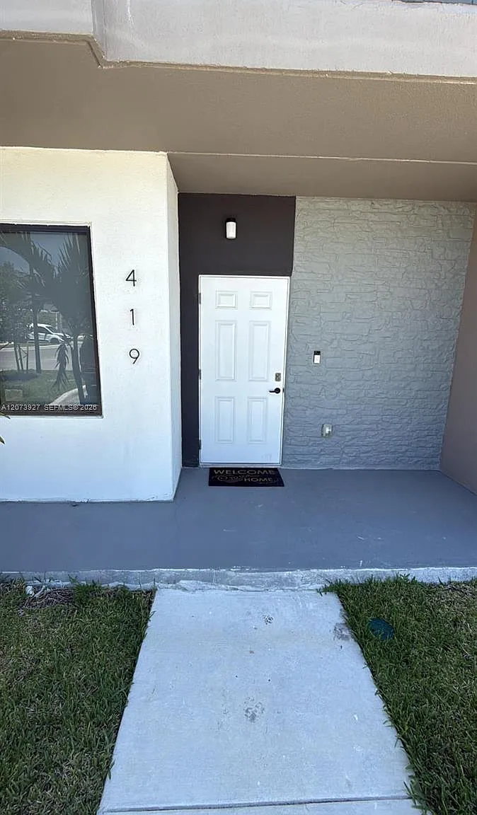 1 bed, 1.0 bath, 1608 sqft, $1,000 — Photo 1